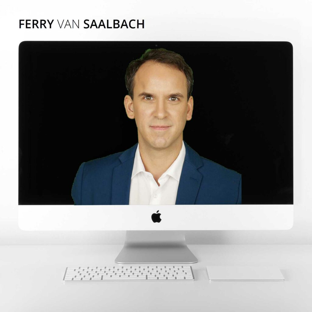 Desktop-PC mit Ferry van Saalbach
